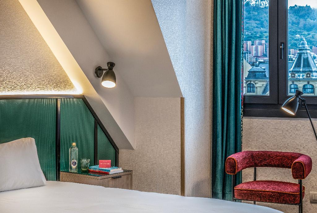 hotel-thumb