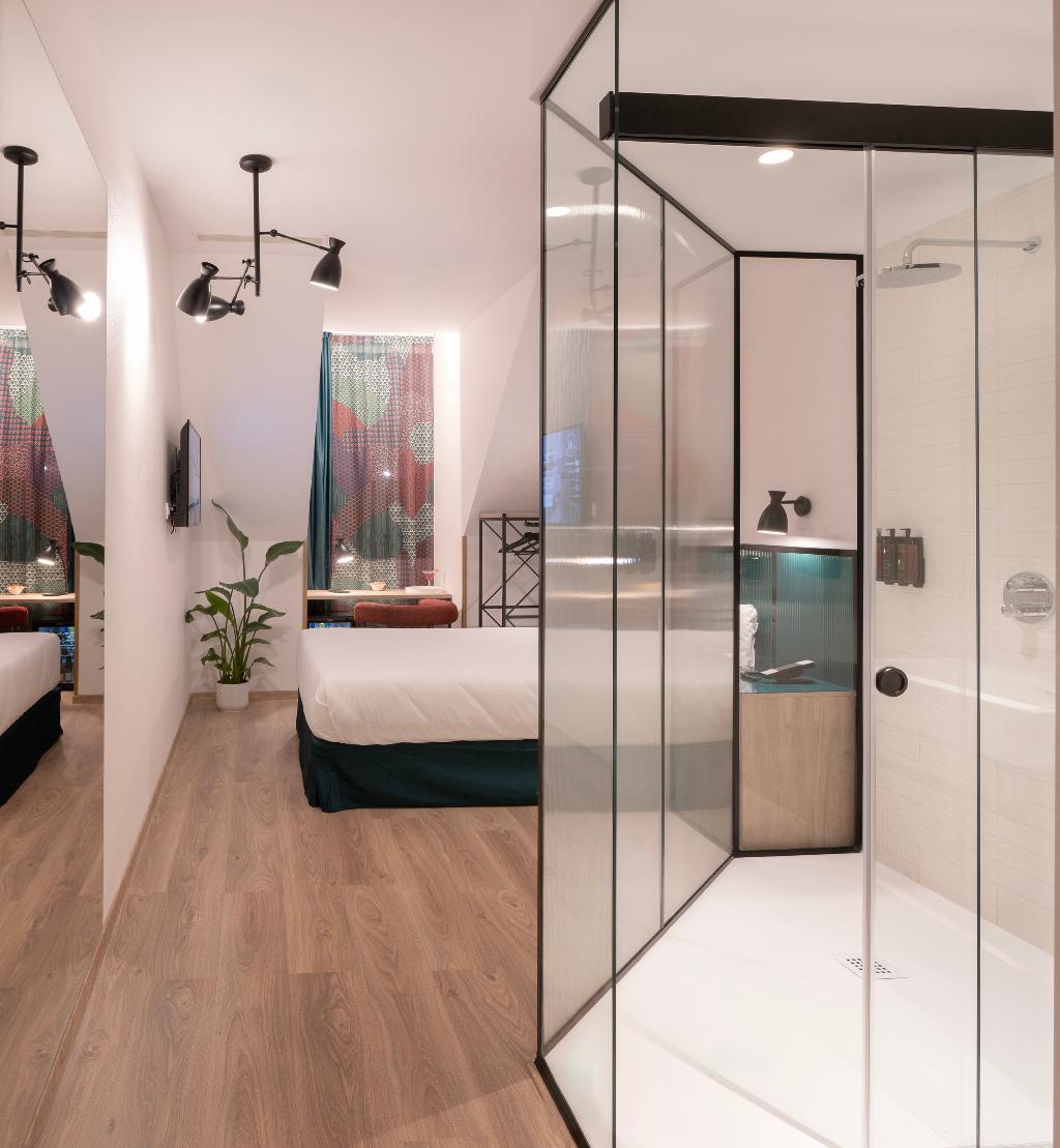 hotel-thumb