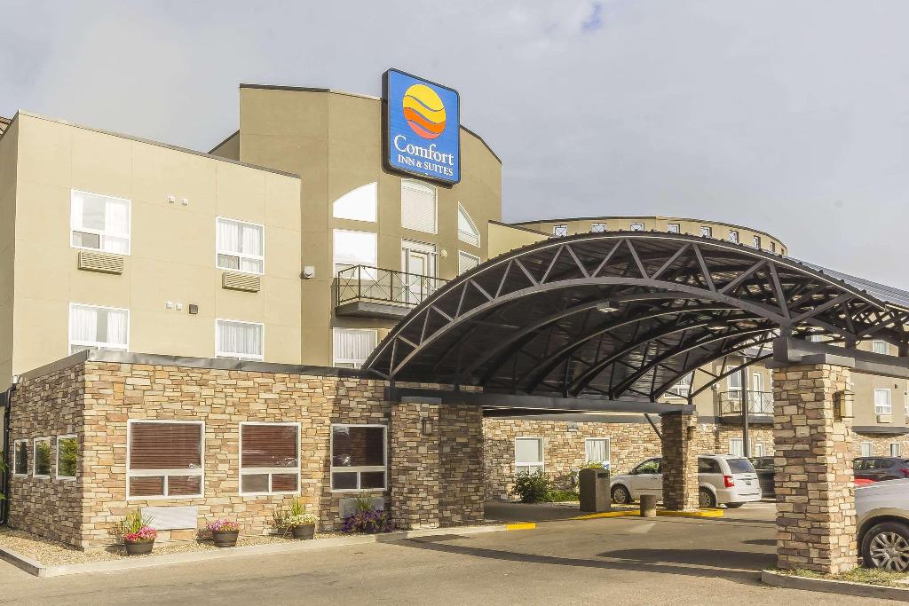 Comfort Inn & Suites Medicine Hat