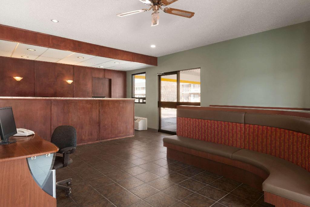 Travelodge By Wyndham Cranbrook