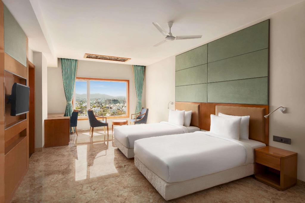 Howard Johnson By Wyndham Udaipur Roop Nagar