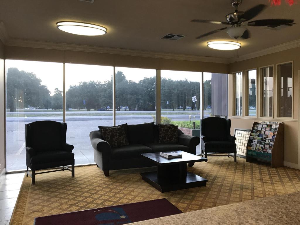 Express Inn