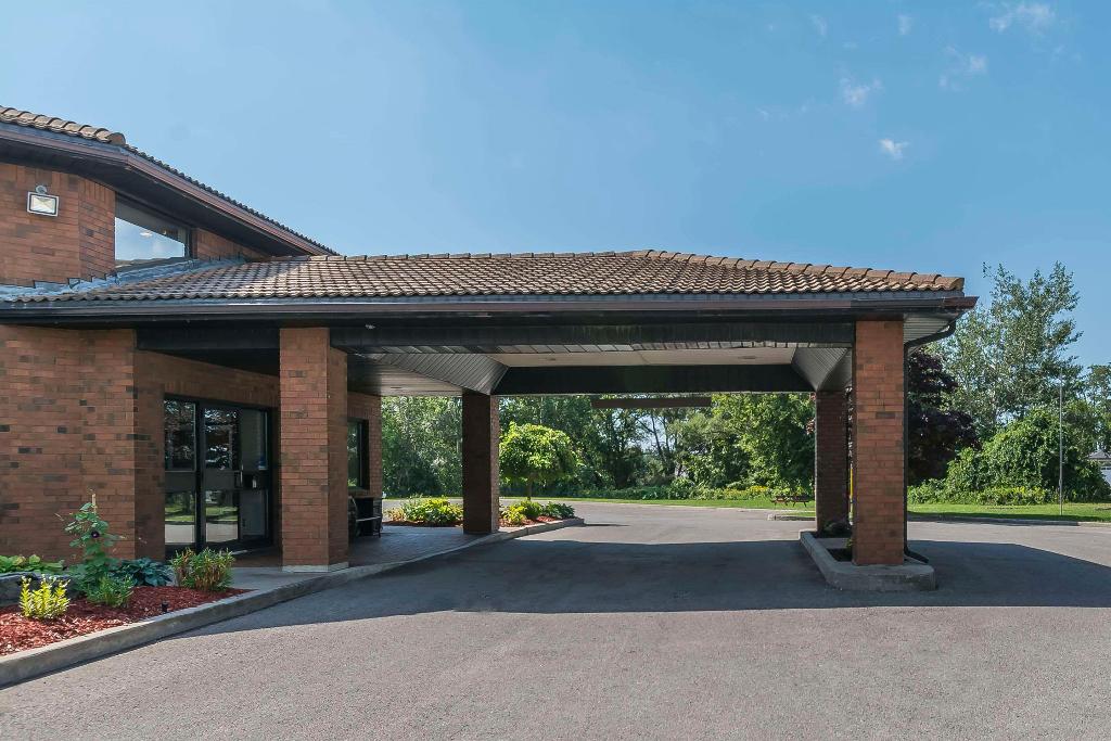 Comfort Inn Cobourg photo 11