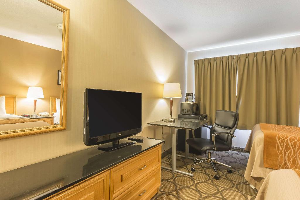 Comfort Inn Cobourg photo 36