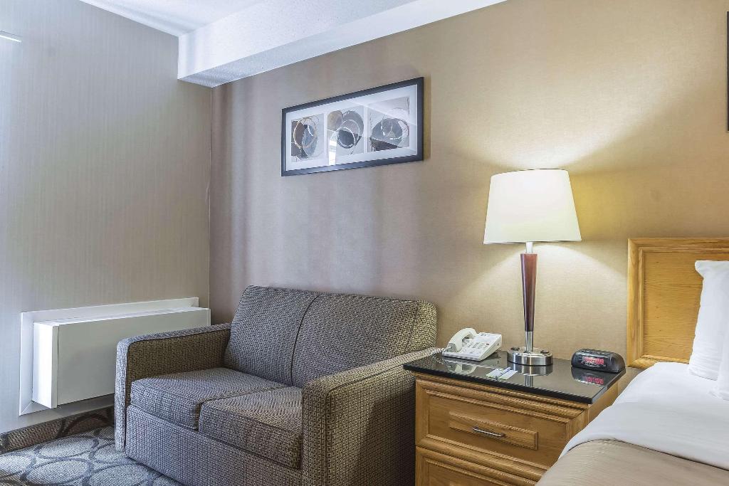 Comfort Inn Cobourg photo 27