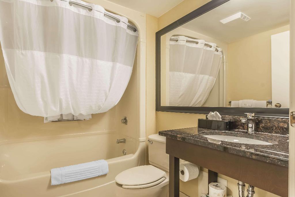 Comfort Inn Cobourg photo 23
