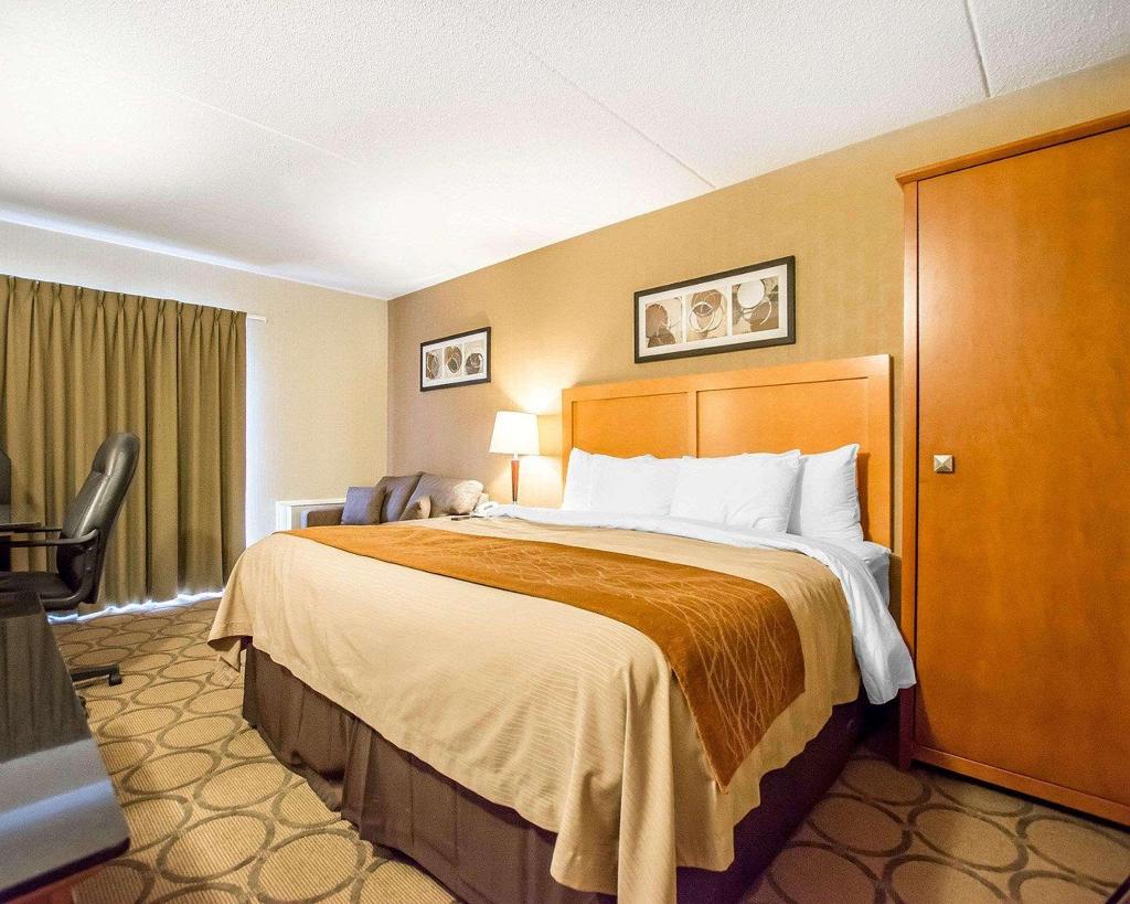 Comfort Inn Lac Kirkland