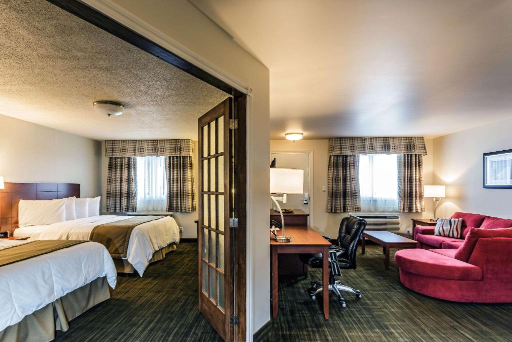 Quality Inn & Suites photo 53
