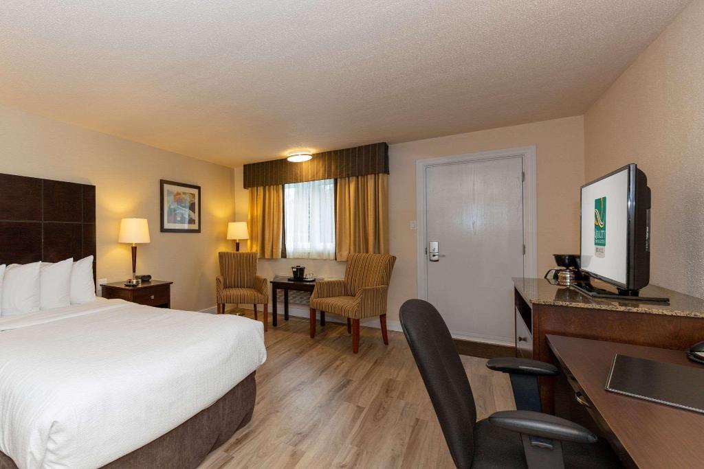 Quality Inn & Suites photo 89
