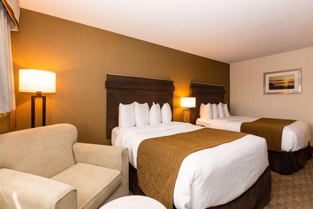 Quality Inn & Suites photo 28