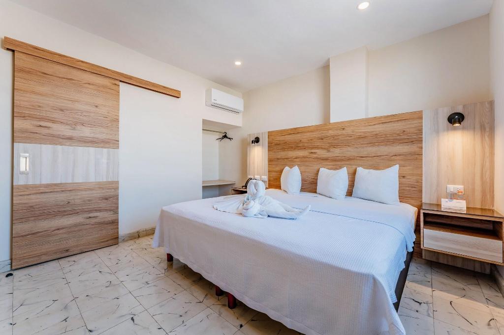 Hotel Central Merida By Kavia