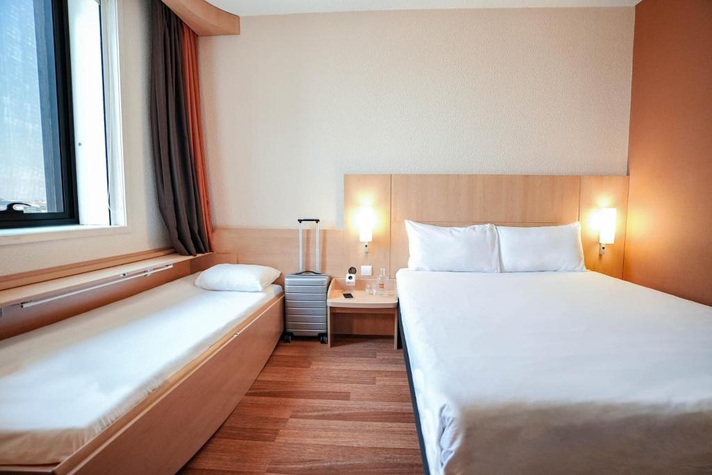 Ibis Porto Centro Sao Bento
