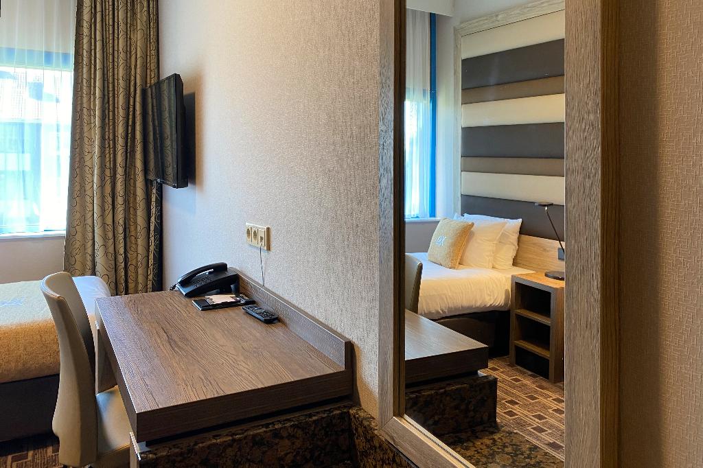 Hotel Xo Hotels Blue Square, Niederlande, Amsterdam. Großes 1