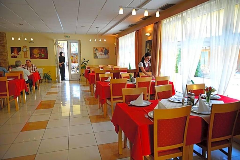 Hotel Clavis
