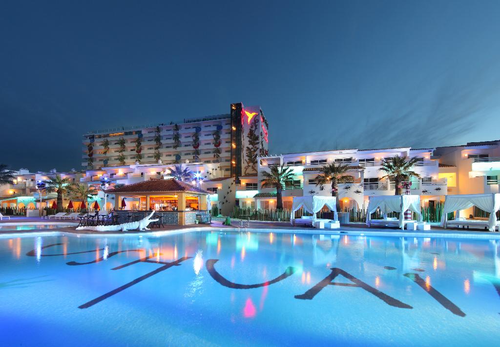 Imagem da galeria de Ushuaia Ibiza Beach Hotel – Adults Only