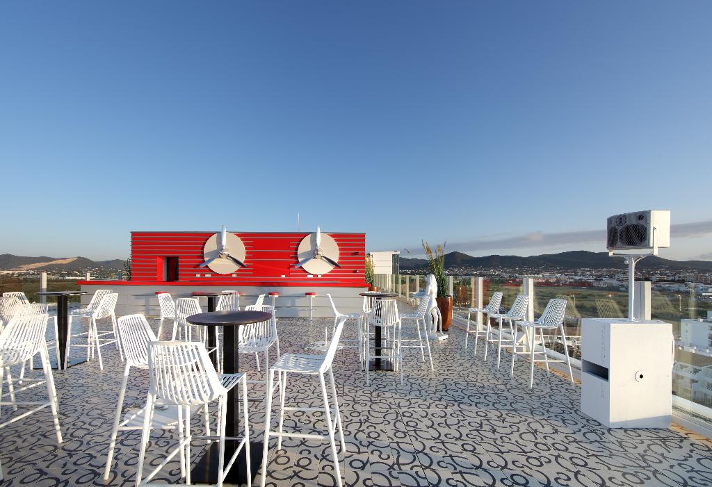 Imagem da galeria de Ushuaia Ibiza Beach Hotel – Adults Only