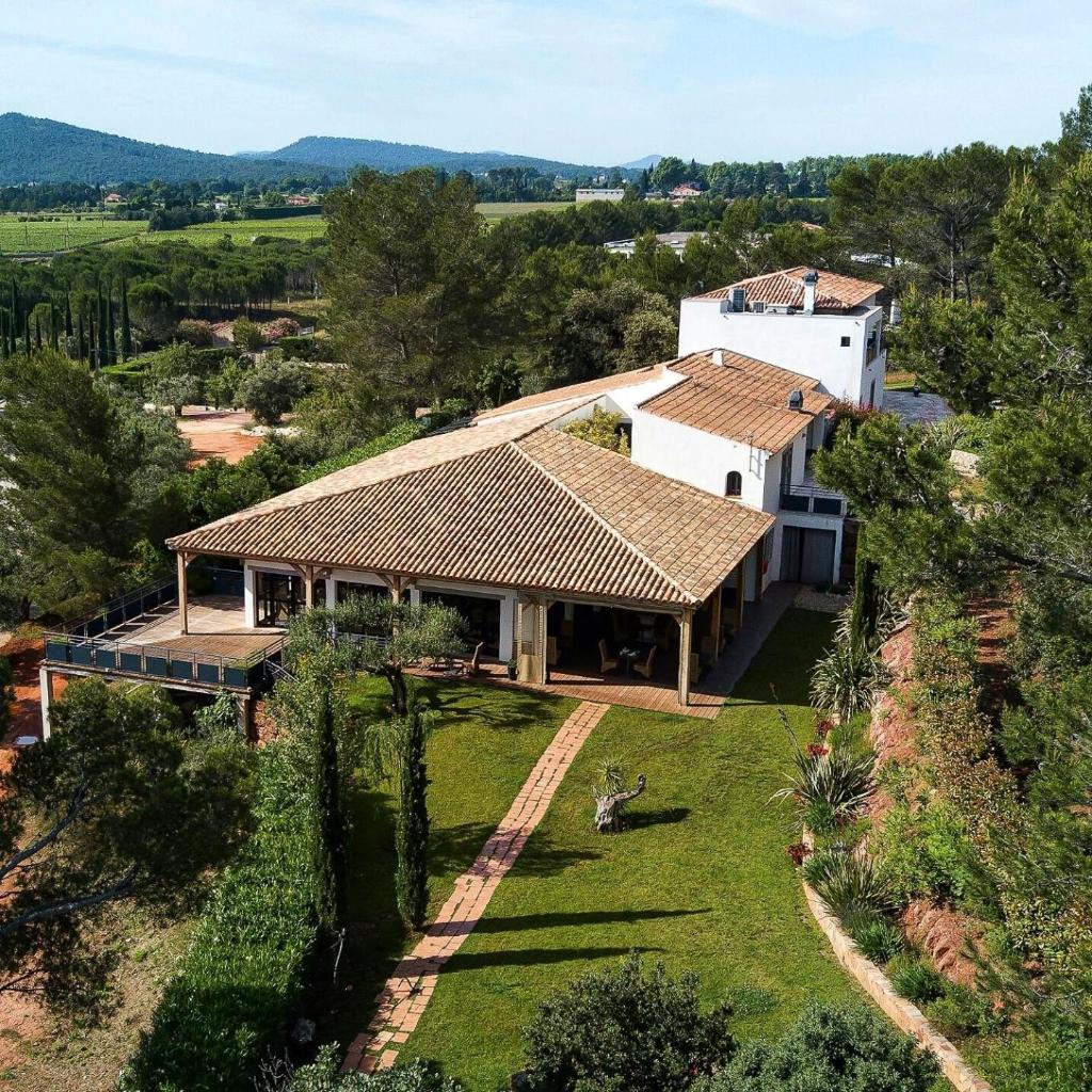 L Hotellerie Kouros