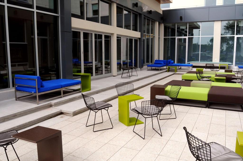 Aloft Montreal Airport photo 36