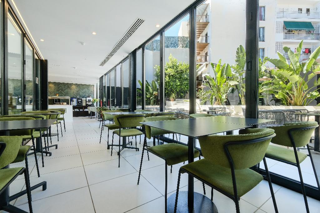 Imagem da galeria de Azuline Hotel M