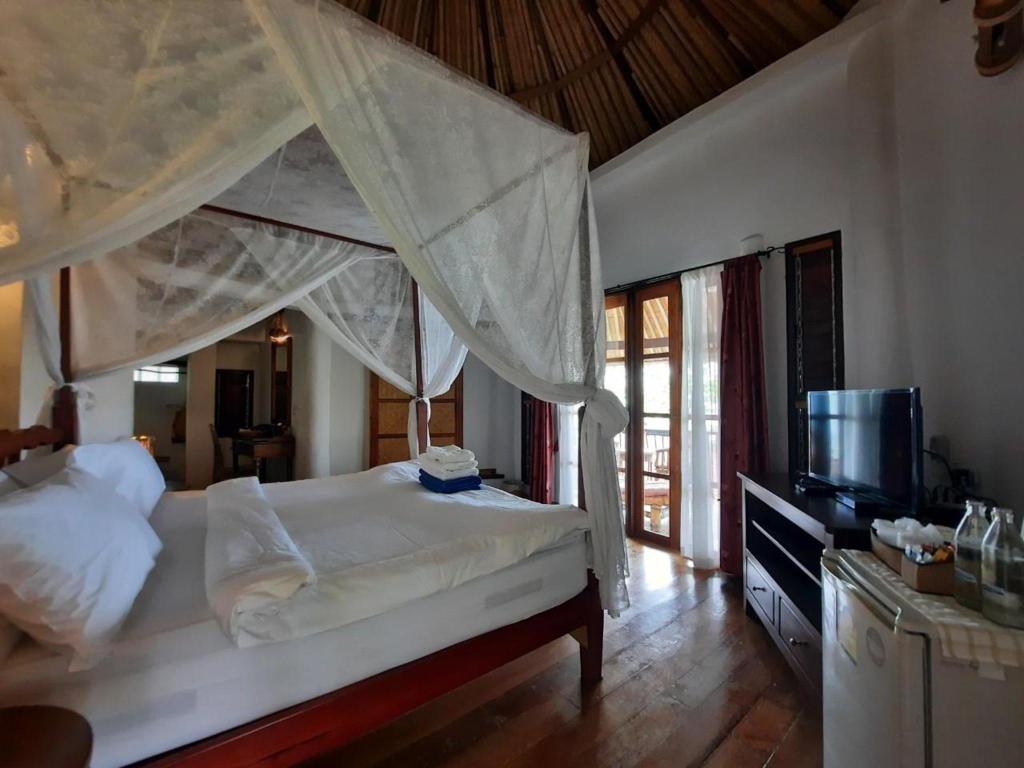 Kohmak Cococape Resort(!)