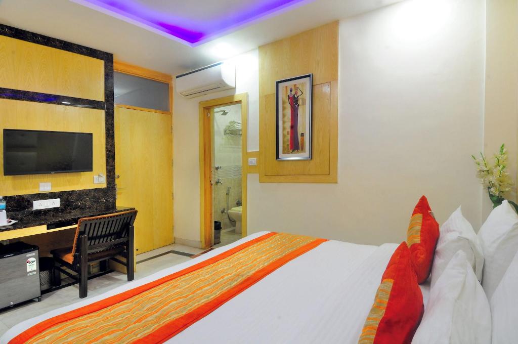 Check In Room New Delhi Railway Station
