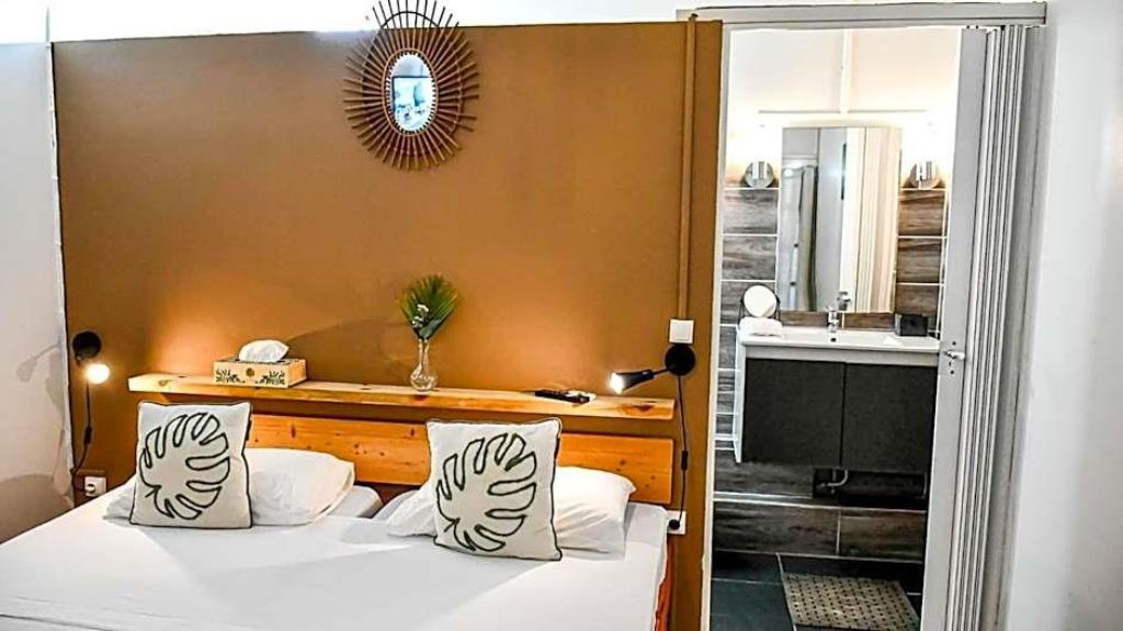 Hotel Oasis