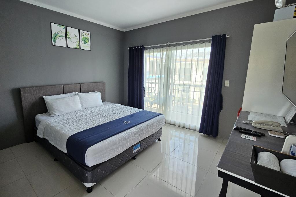 Casa Blu Hotel & Resort By Zuzu