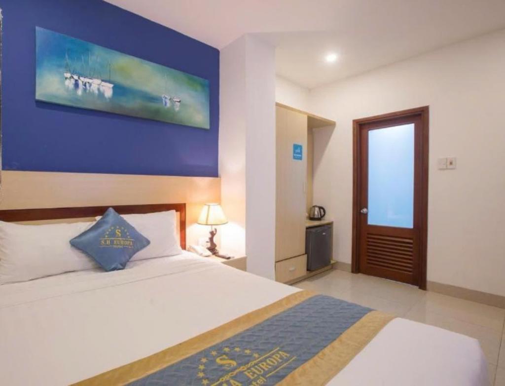 Maxhome Luxury Hotel