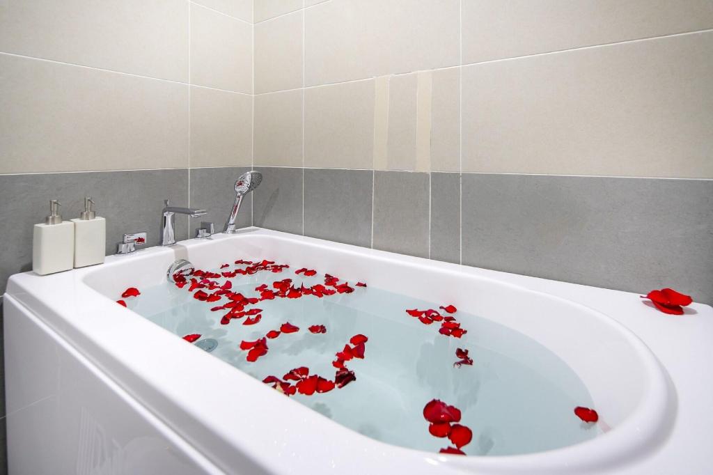 Lamanga Hotel & Suites Danang