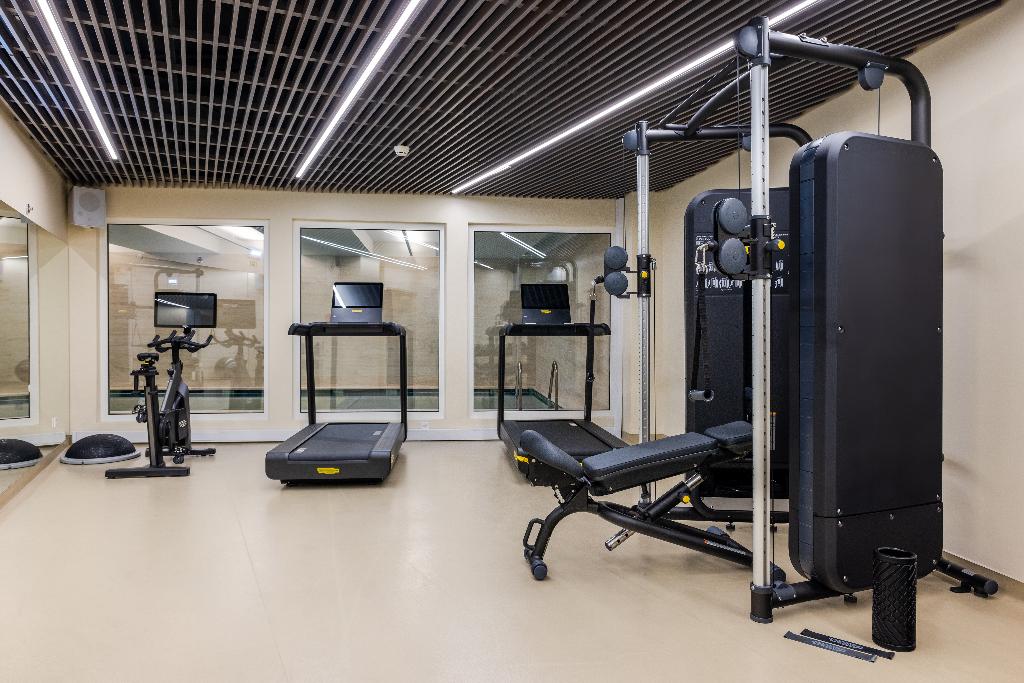 Imagem da galeria de Cenica Porto Hotel, Curio Collection By Hilton