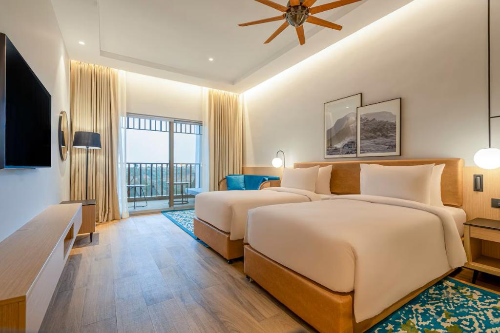 Radisson Resort Hatgad Saputara
