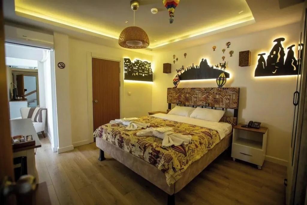 Atroa Otel