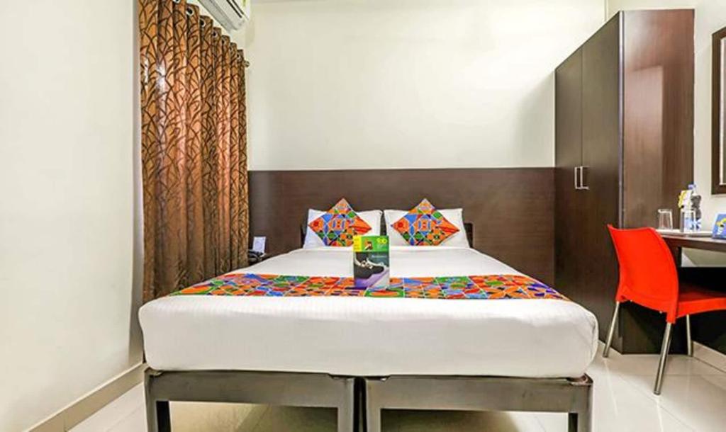 Fabhotel Comfort Inn
