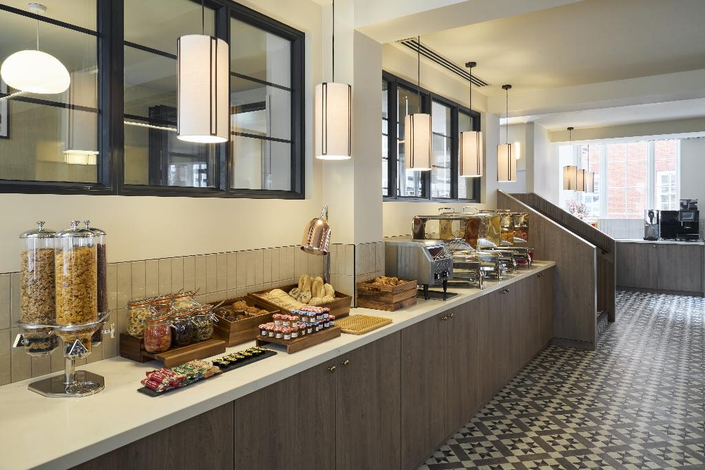 Hotel Four Points Flex By Sheraton London Euston, Großbritannien, London. Großes 1