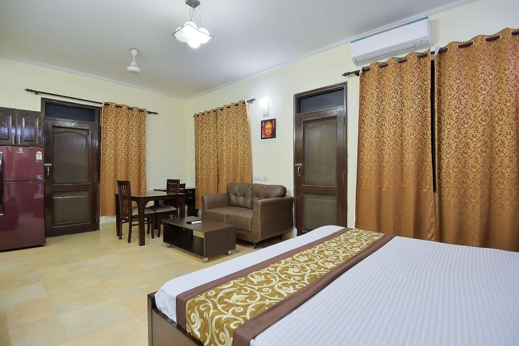 Bedchambers Serviced Apartments Sushantlok