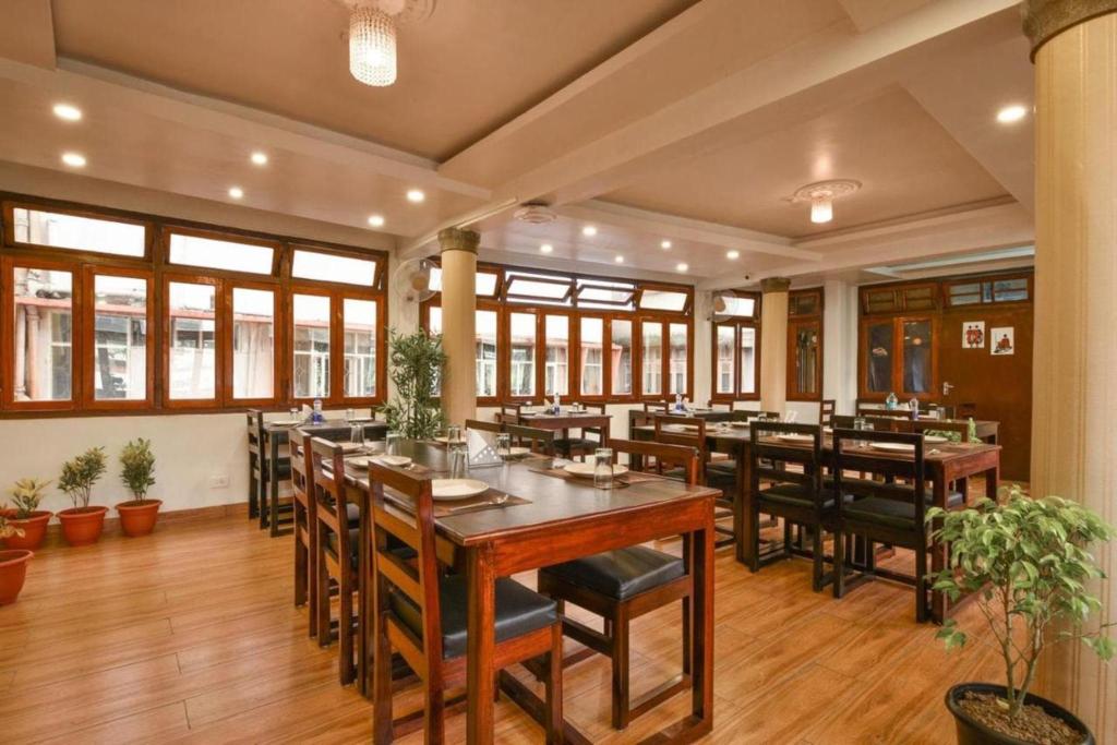 Hotel Indiana