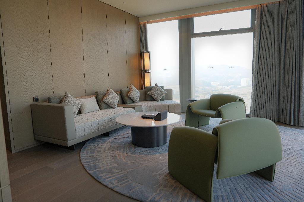 Crowne Plaza Jingmen
