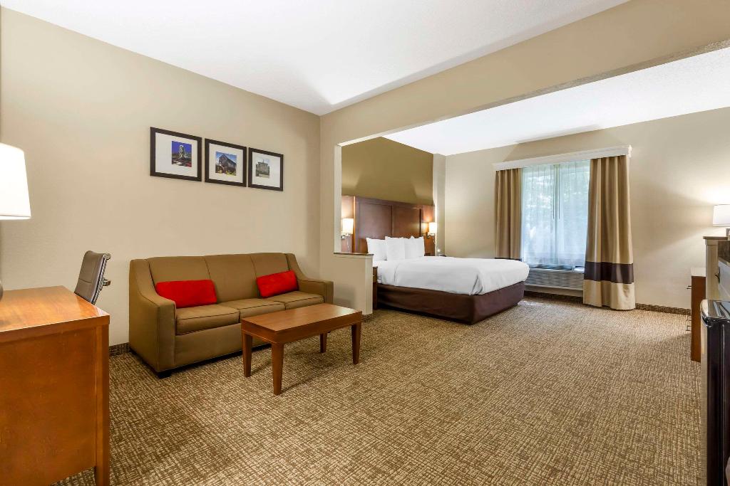 Comfort Suites Raleigh Walnut Creek