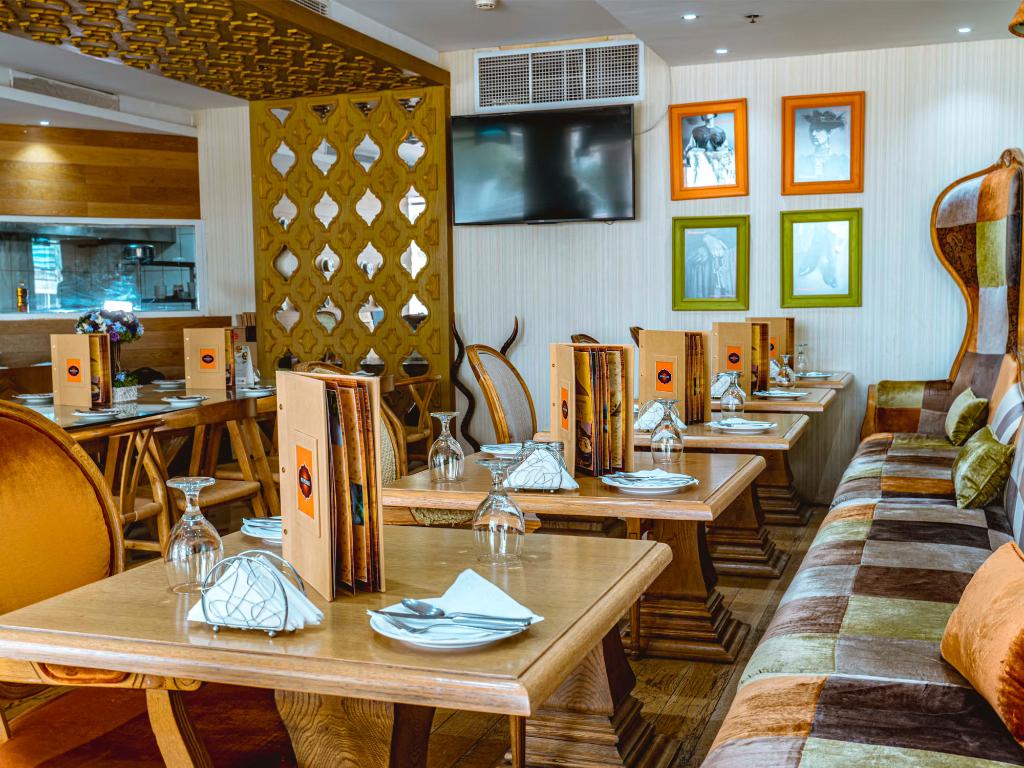 GCV2 - Restaurant