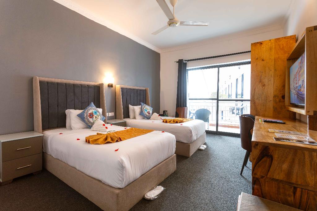Canary Hotel & SPA photo 40