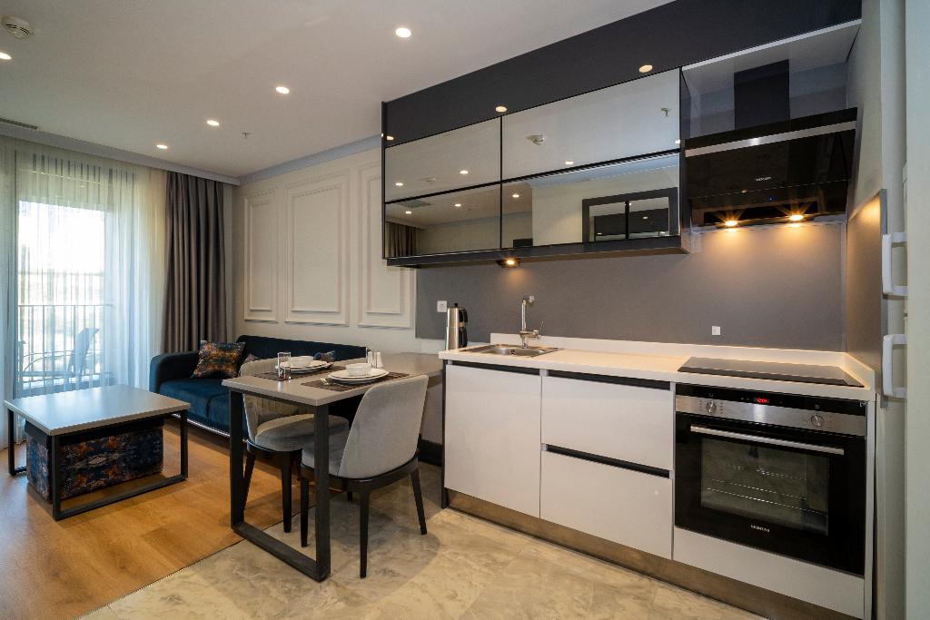 Rusel Park Residence