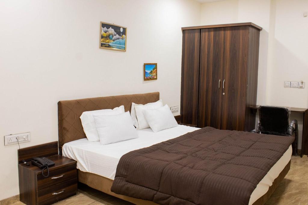Kiwi Inn Hotel