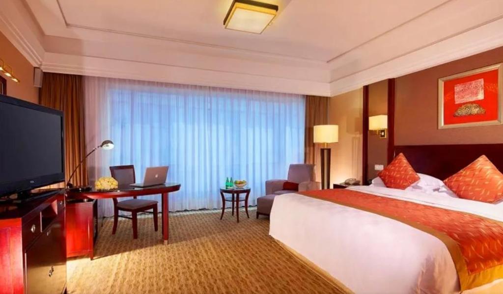 Crowne Plaza City Center Ningbo