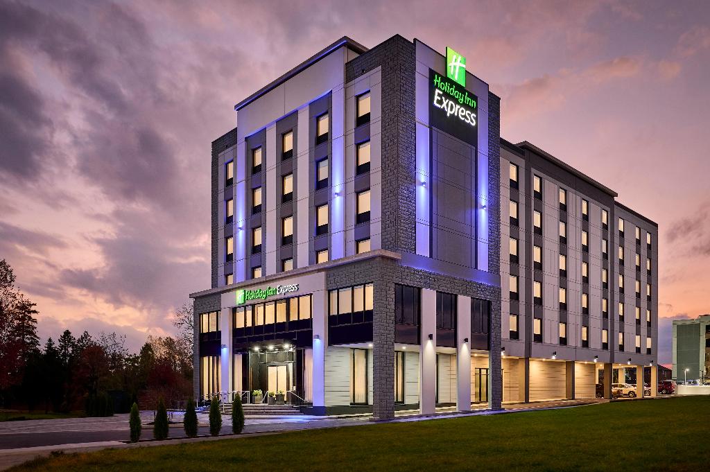 Holiday Inn Express Hamilton Upper James