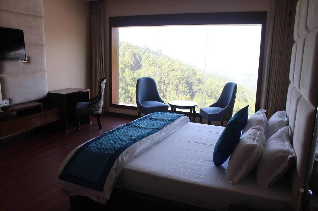 Mastiff Hotel Dalhousie by OTHPL