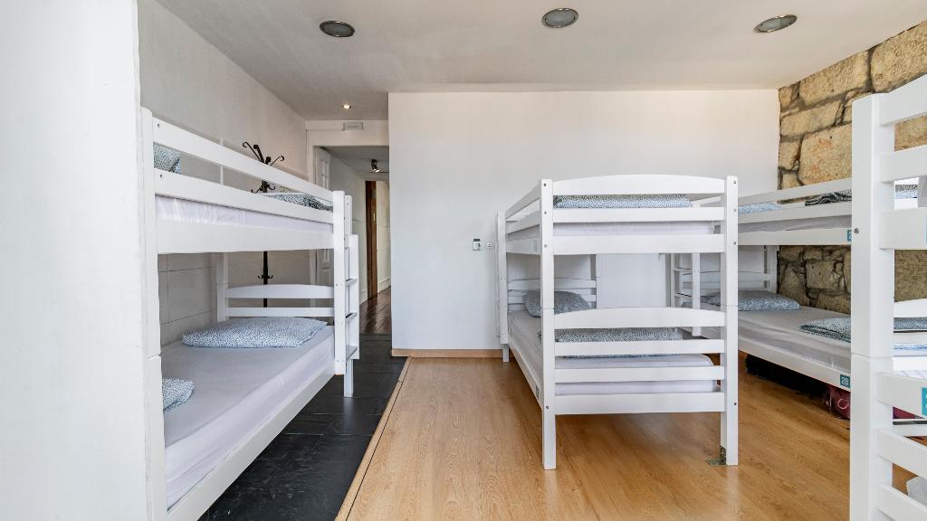 Invictus Hostel