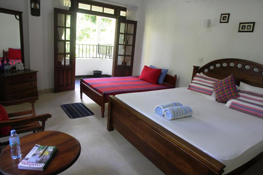 Riverside Homestay Apartments