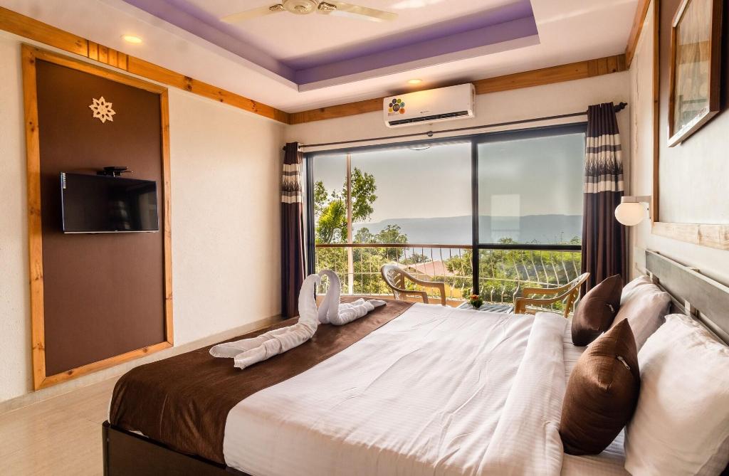 Saga Resort