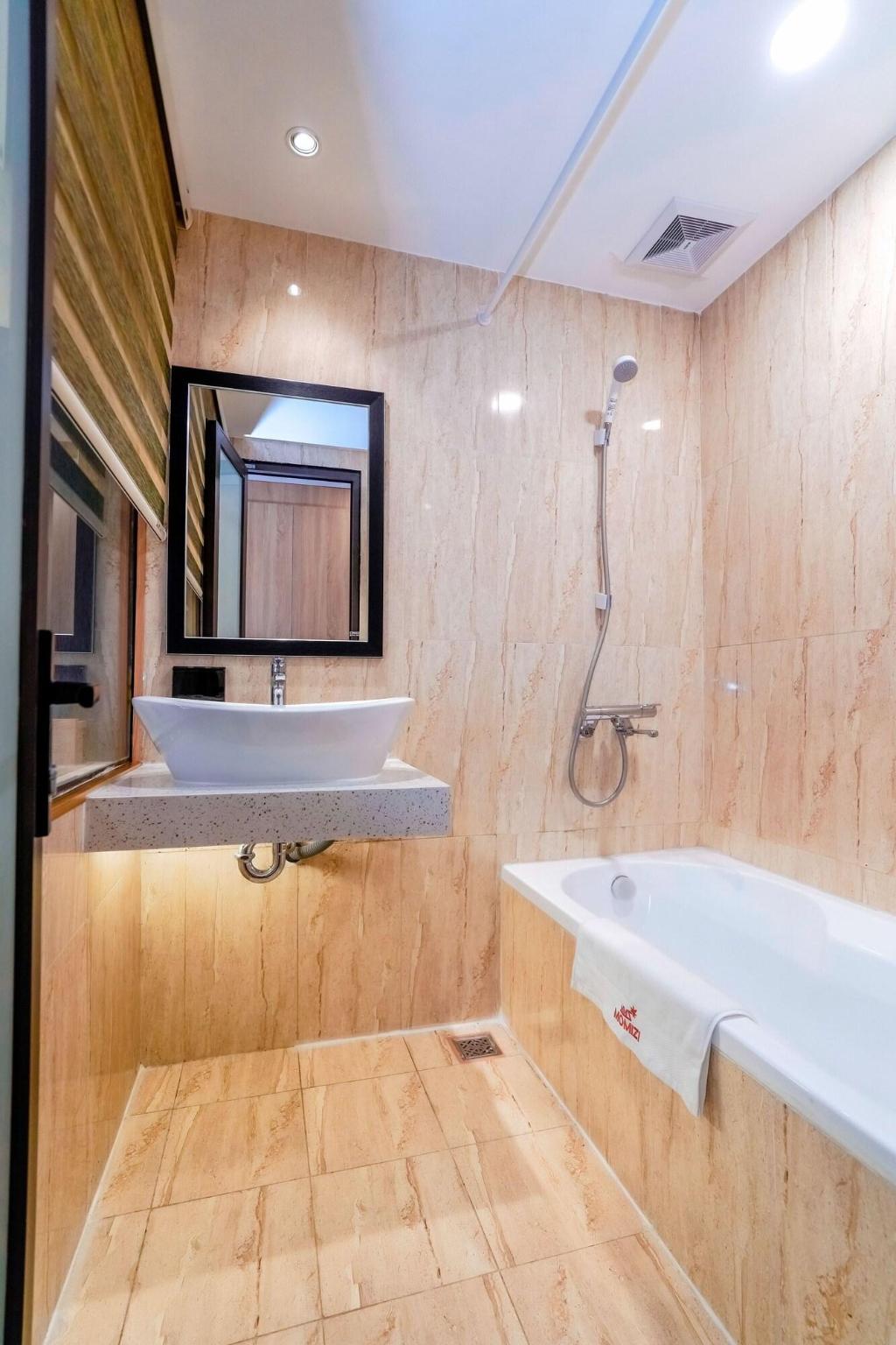 Momizi Hotel Hai Phong