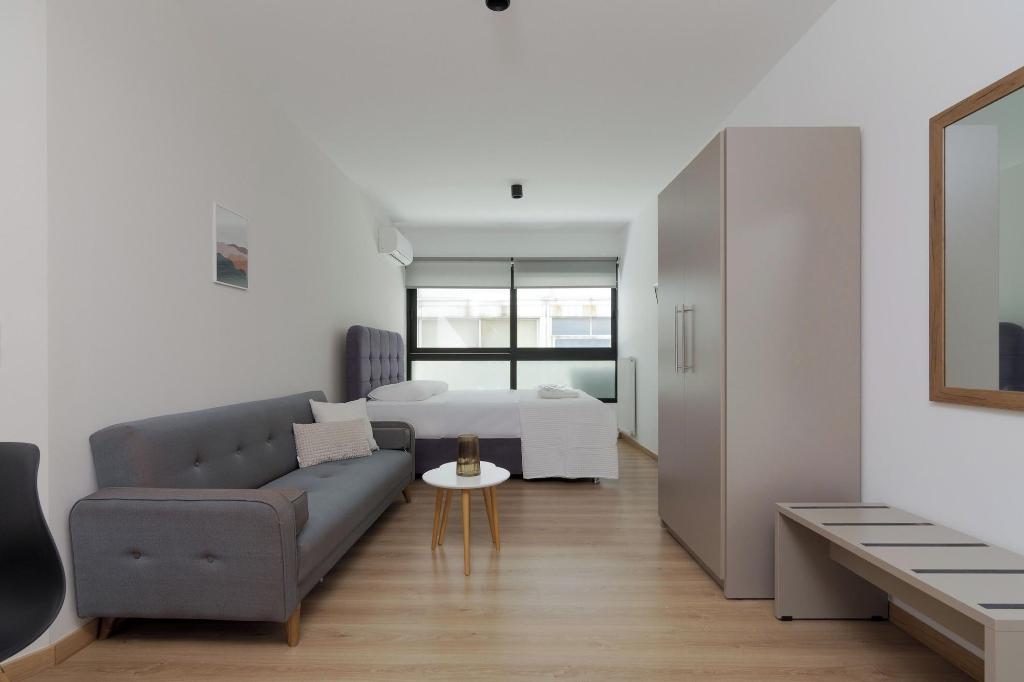 Leochares Lifestyle Apartments